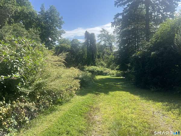 2.18 Acres of Residential Land for Sale in Milford, Connecticut