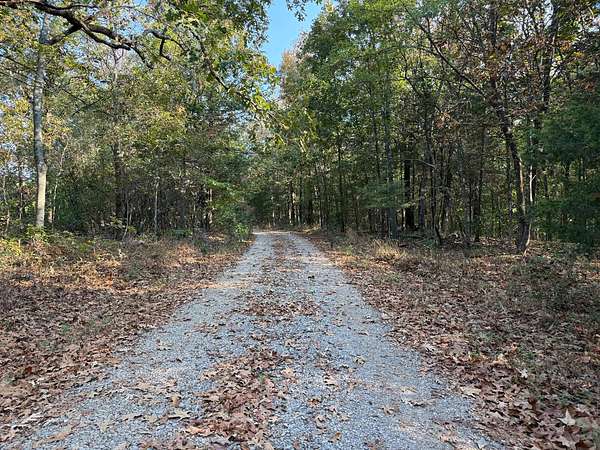 28.5 Acres of Recreational Land for Sale in Poughkeepsie, Arkansas