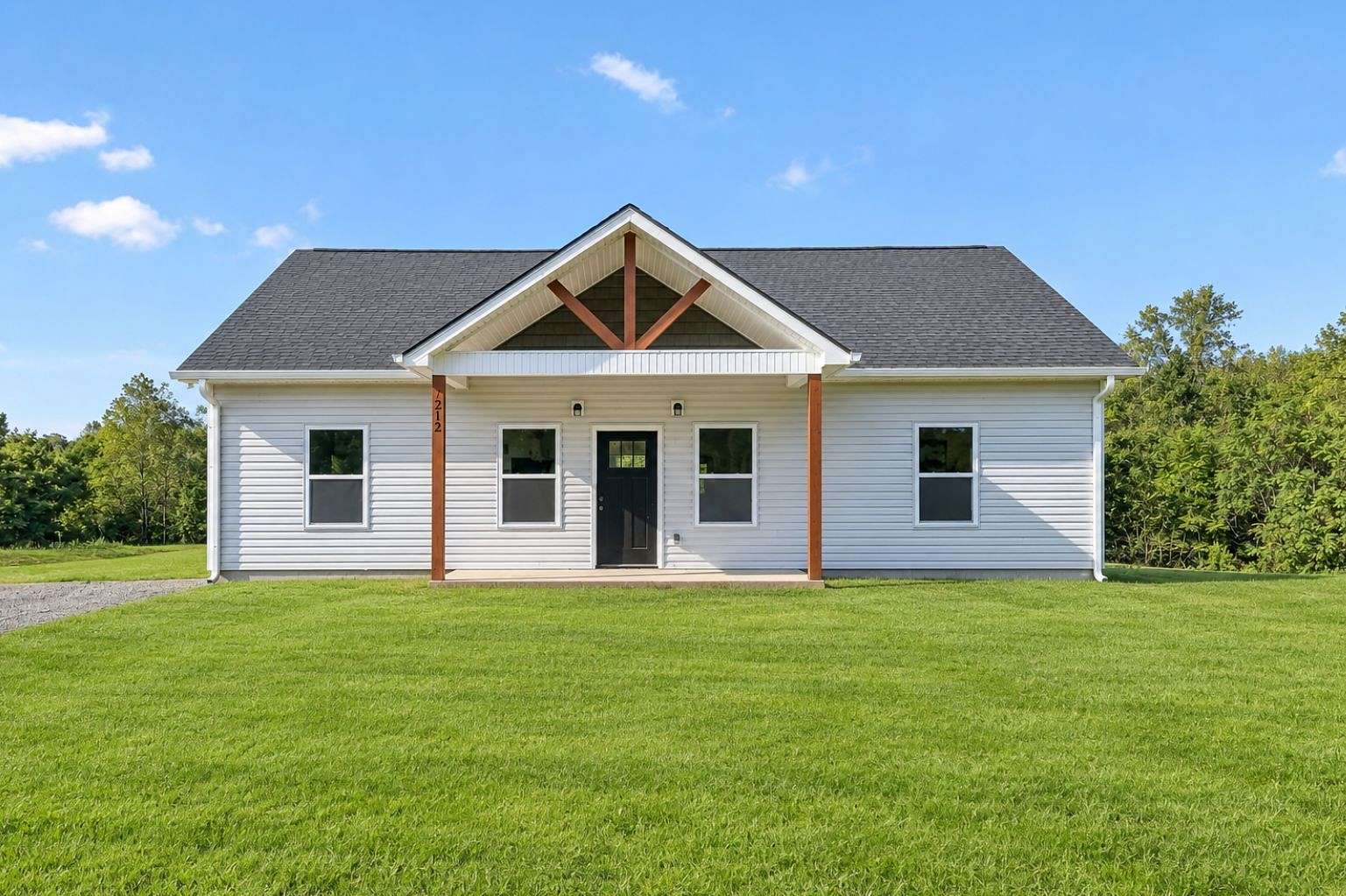 5.56 Acres of Land with Home for Sale in Pleasant Shade, Tennessee