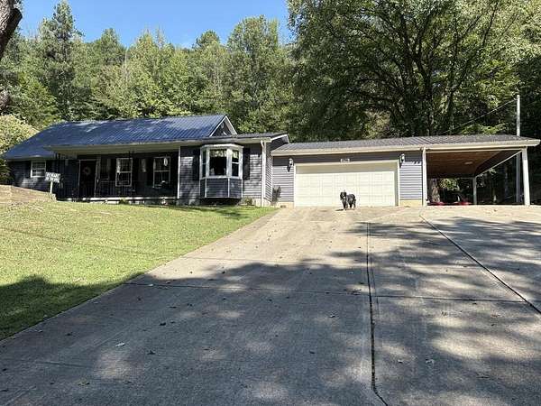 17 Acres of Land with Home for Sale in Louisa, Kentucky