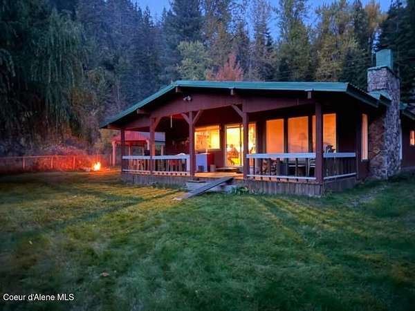 2.1 Acres of Land with Home for Sale in Calder, Idaho
