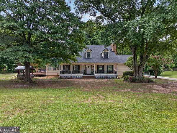 2.62 Acres of Land with Home for Sale in Oxford, Georgia