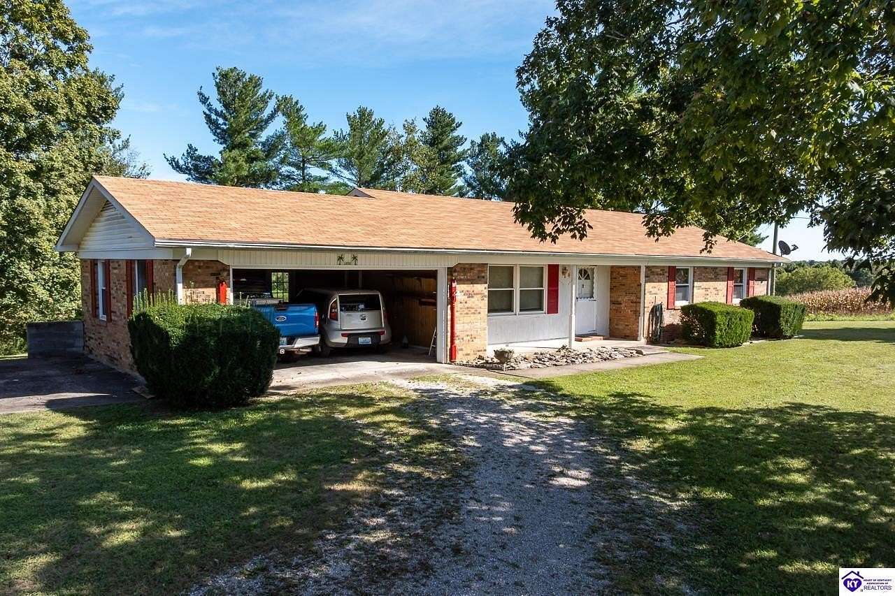 5.2 Acres of Land with Home for Sale in Vine Grove, Kentucky