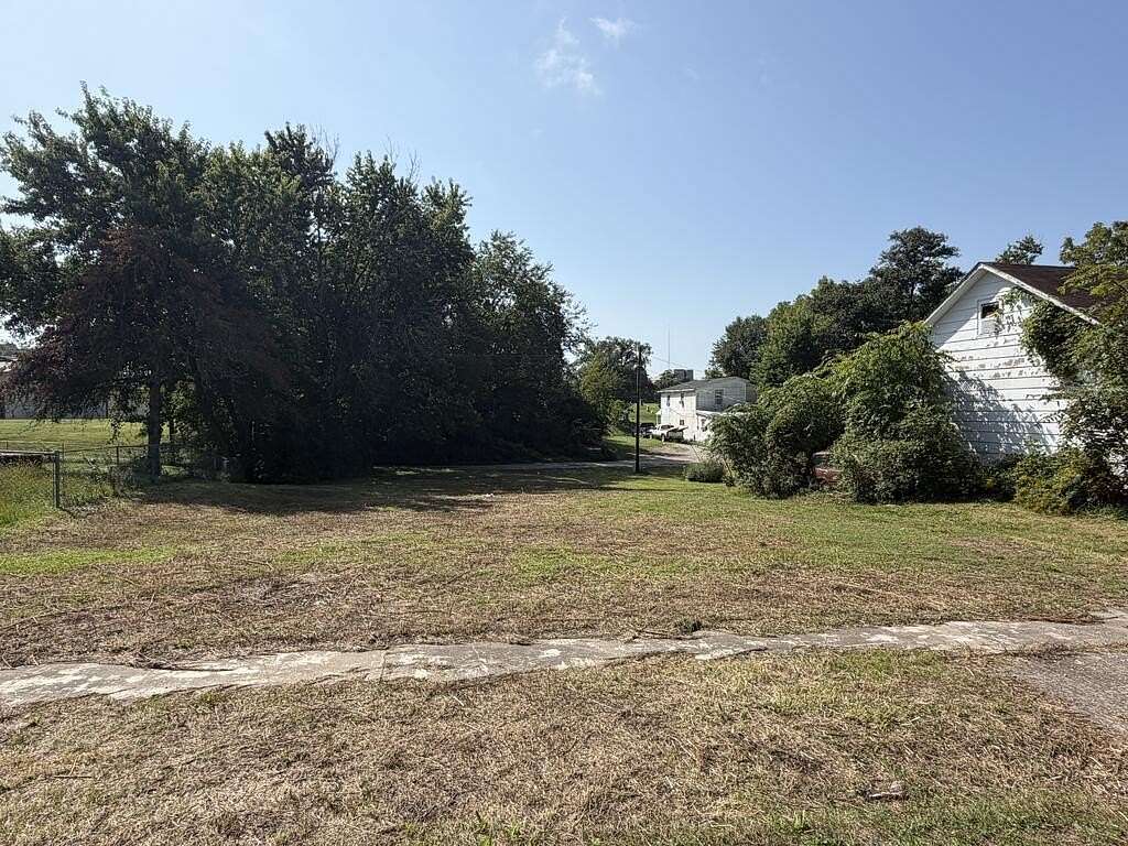 0.16 Acres of Residential Land for Sale in Kirksville, Missouri