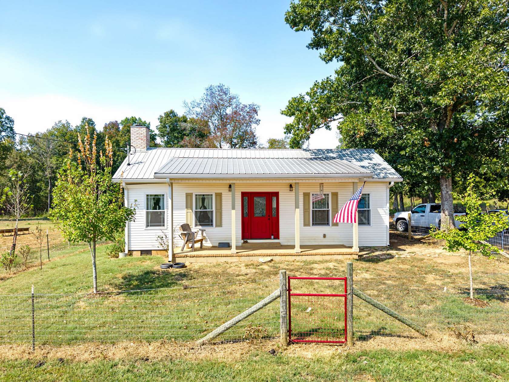 62 Acres of Land with Home for Sale in Lewisburg, Tennessee