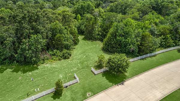 2.35 Acres of Residential Land for Sale in Sunnyvale, Texas