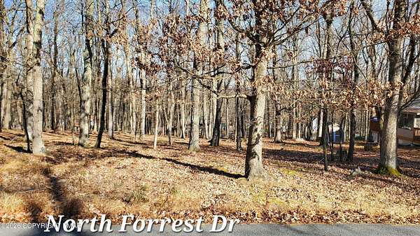0.33 Acres of Residential Land for Sale in Milford, Pennsylvania