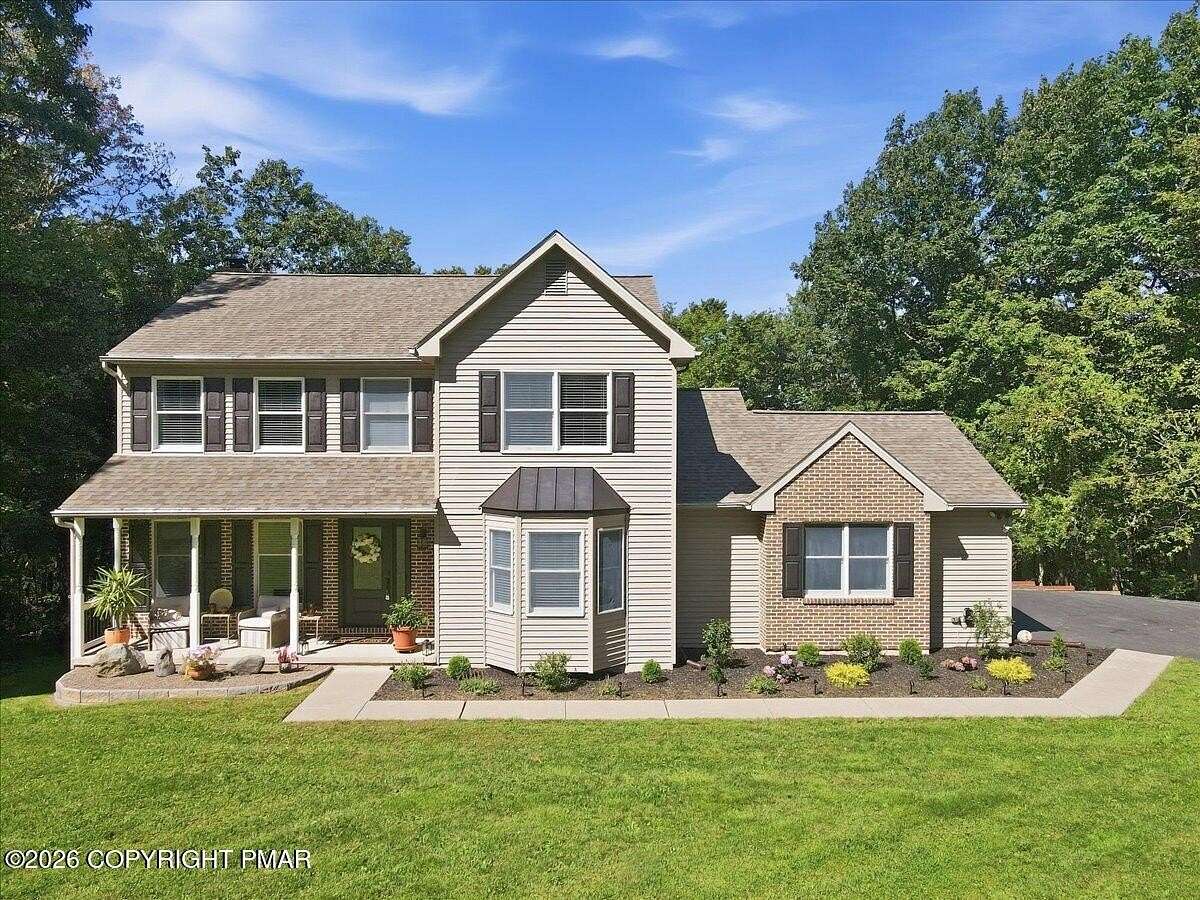 4 Acres of Land with Home for Sale in Saylorsburg, Pennsylvania