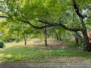 0.64 Acres of Residential Land for Sale in Signal Mountain, Tennessee