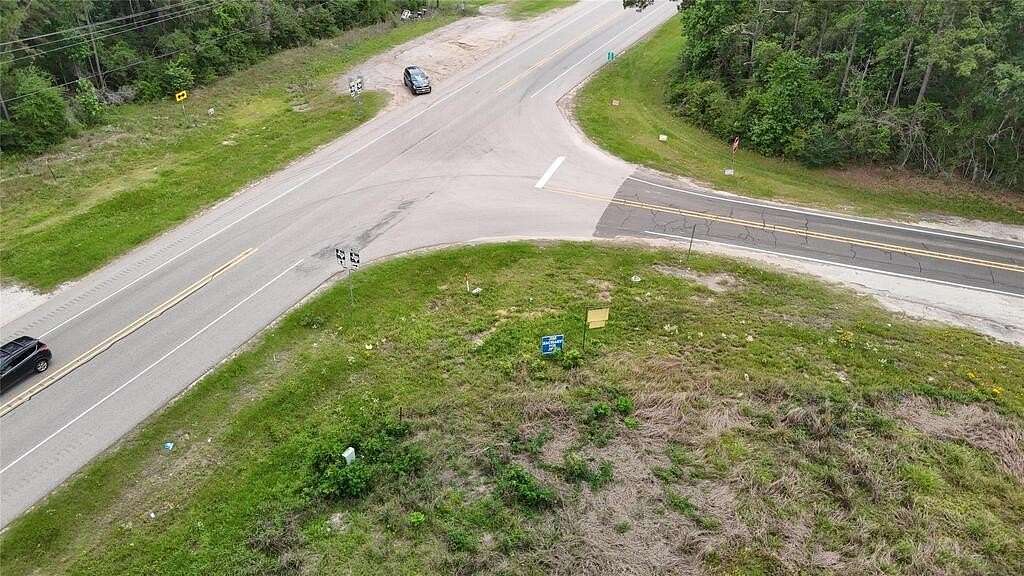 8.44 Acres of Mixed-Use Land for Sale in Fred, Texas