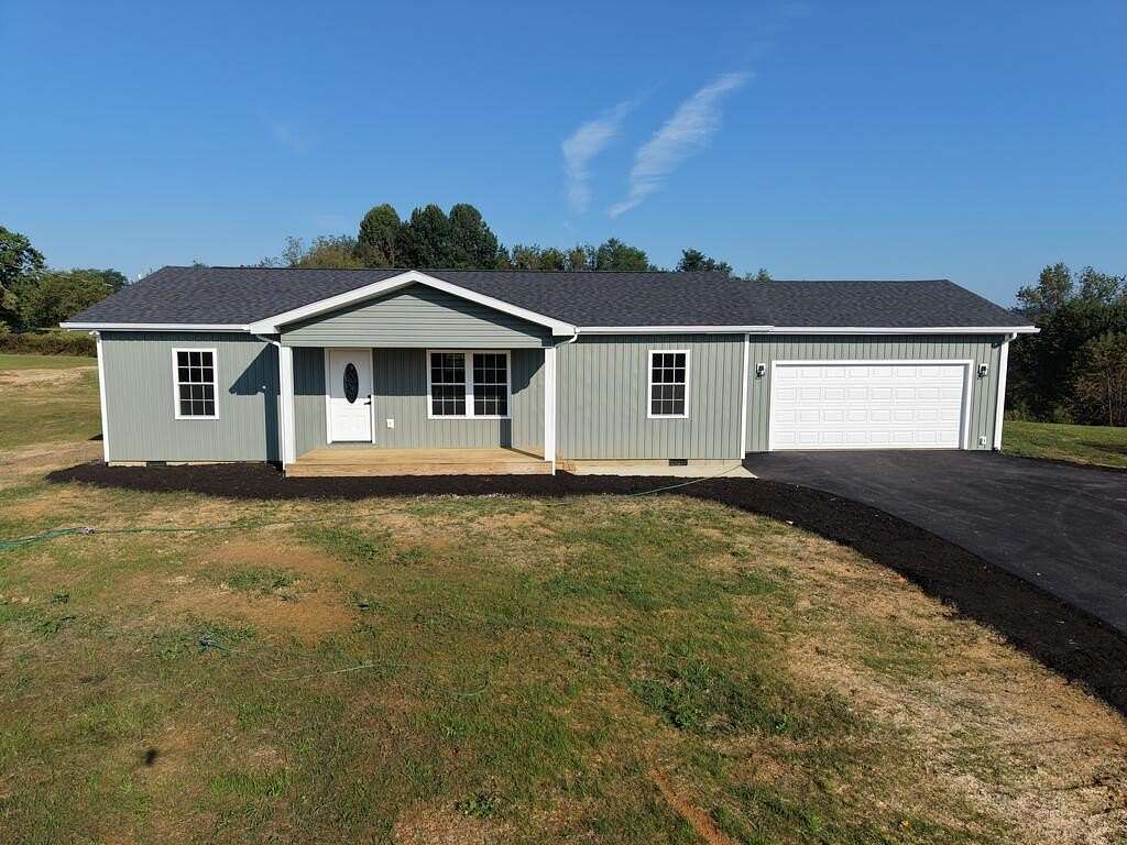 2 Acres of Land with Home for Sale in Abingdon, Virginia