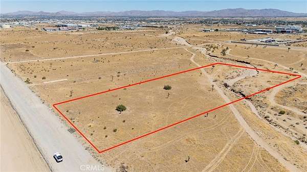 5 Acres of Commercial Land for Sale in Hesperia, California