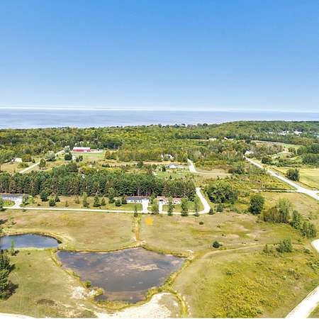0.75 Acres of Residential Land for Sale in Sturgeon Bay, Wisconsin