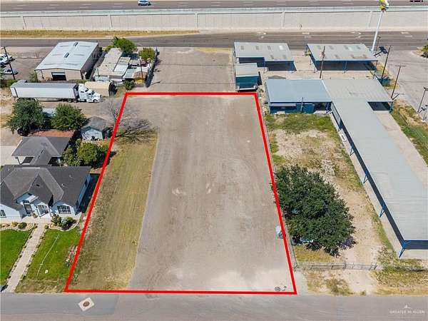 0.5 Acres of Mixed-Use Land for Sale in Palmview, Texas
