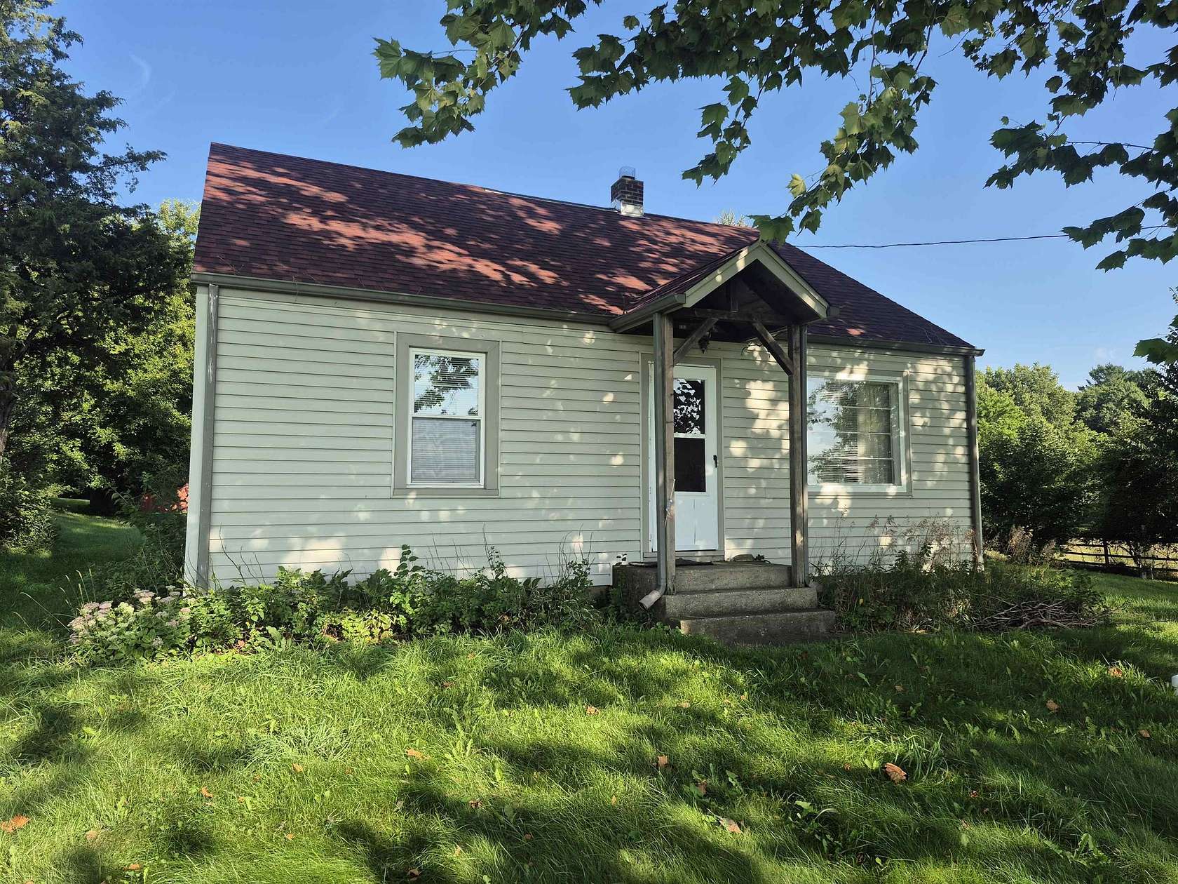 3.7 Acres of Land with Home for Sale in Rockford, Illinois
