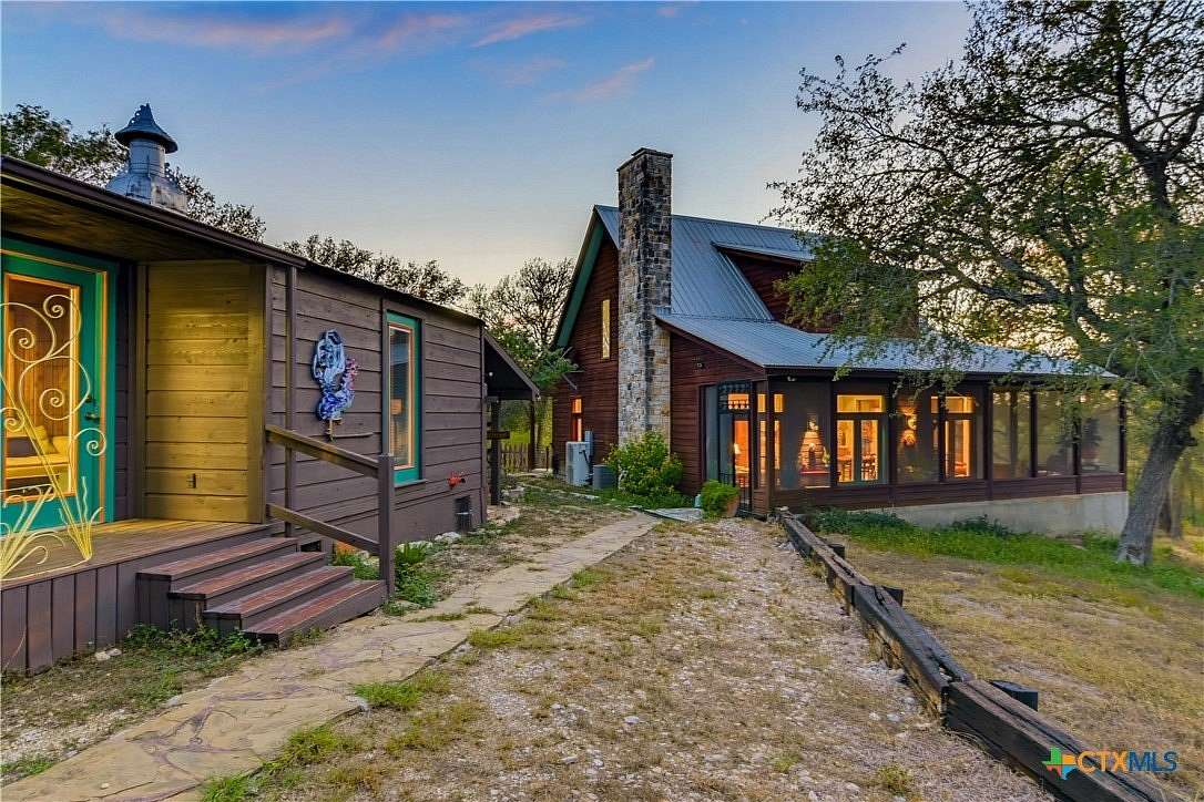 9.58 Acres of Land with Home for Sale in Kingsbury, Texas