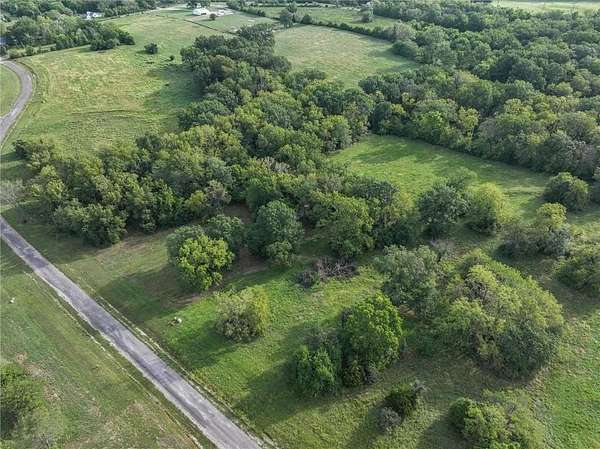 3.14 Acres of Residential Land for Sale in Harrisonville, Missouri