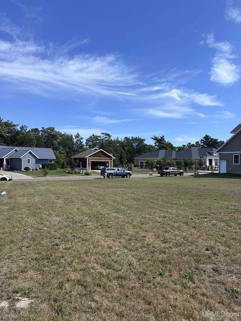 0.17 Acres of Residential Land for Sale in Marquette, Michigan