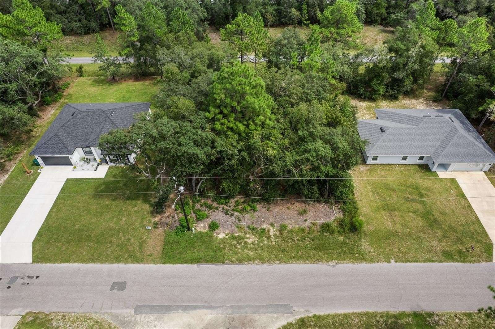 0.25 Acres of Residential Land for Sale in Citrus Springs, Florida