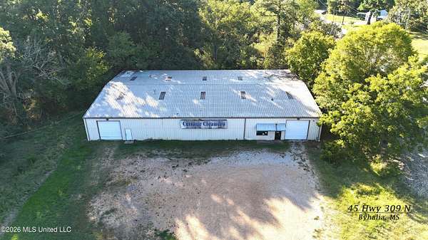 1.9 Acres of Improved Mixed-Use Land for Sale in Byhalia, Mississippi