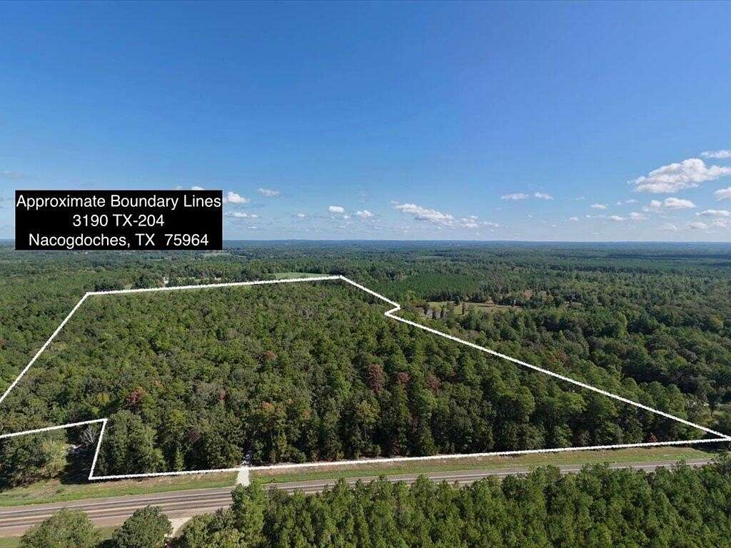 35.4 Acres of Land with Home for Sale in Nacogdoches, Texas