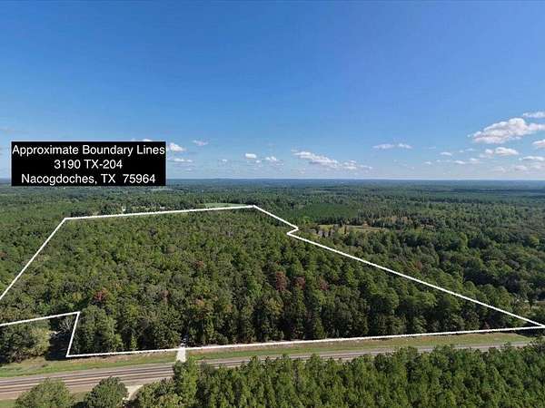 35.4 Acres of Land with Home for Sale in Nacogdoches, Texas