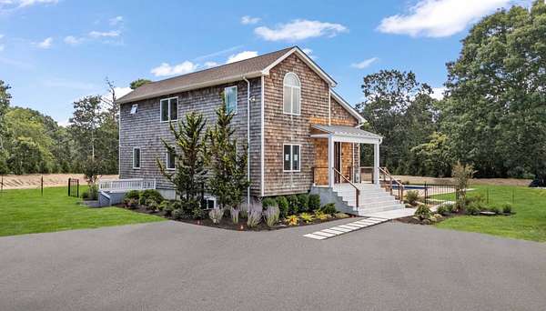 1.5 Acres of Land with Home for Lease in Southampton, New York