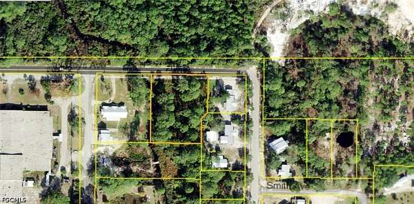 1 Acre of Land for Sale in Carrabelle, Florida
