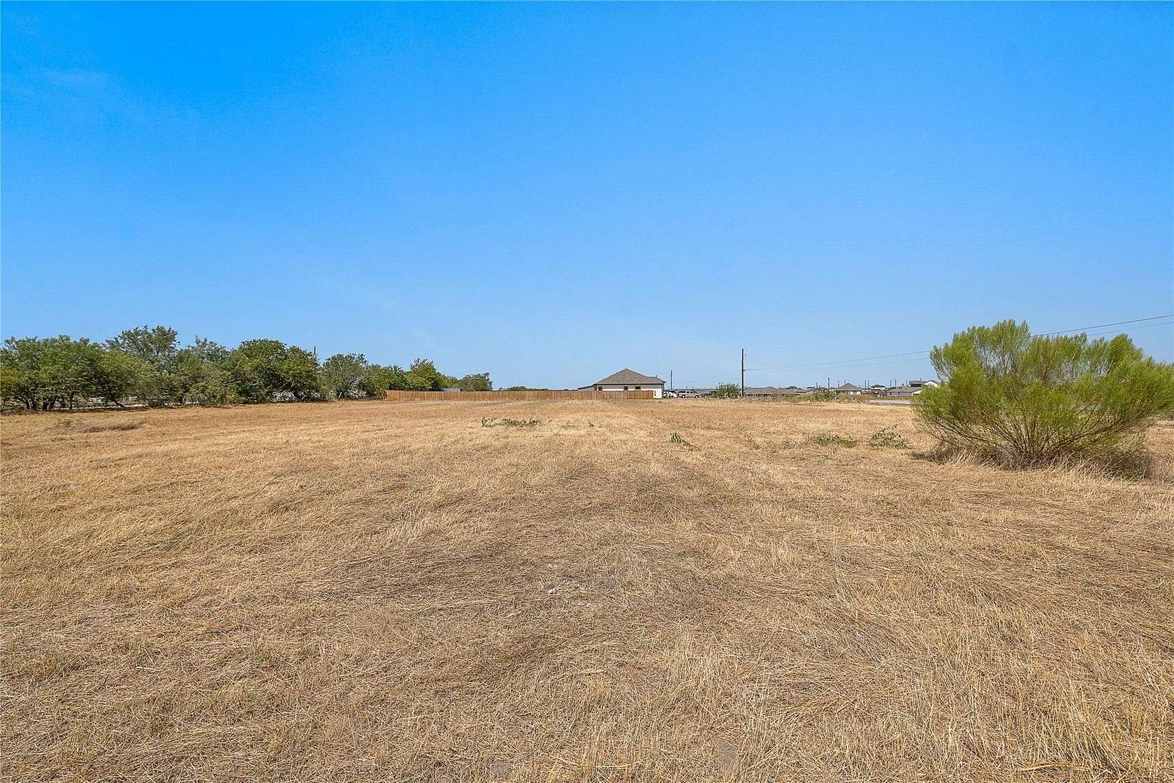 1 Acre of Residential Land for Sale in Del Valle, Texas
