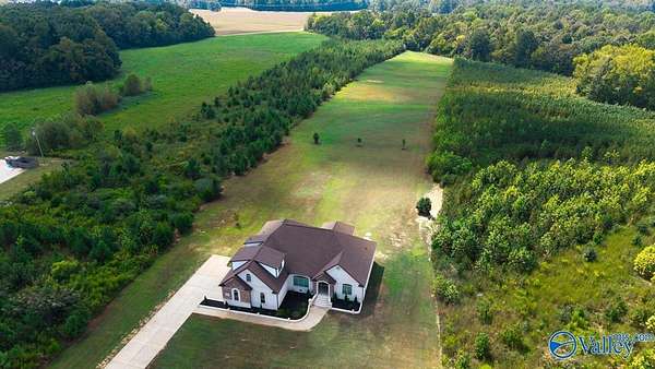 5.52 Acres of Land with Home for Sale in Athens, Alabama