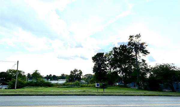 0.42 Acres of Residential Land for Sale in Tompkinsville, Kentucky