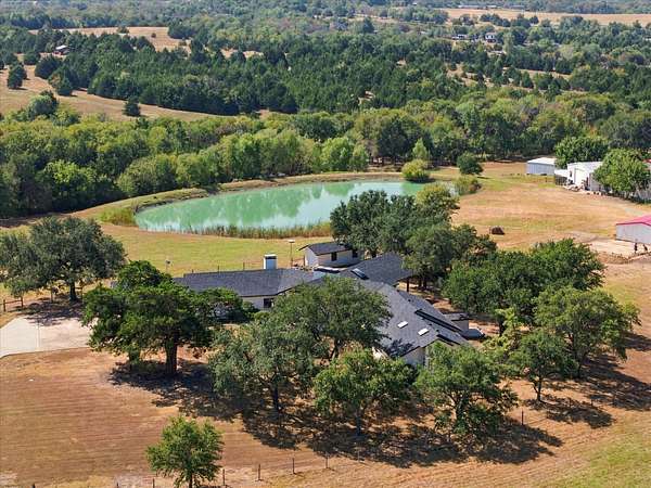 2 Acres of Land with Home for Sale in Rockwall, Texas