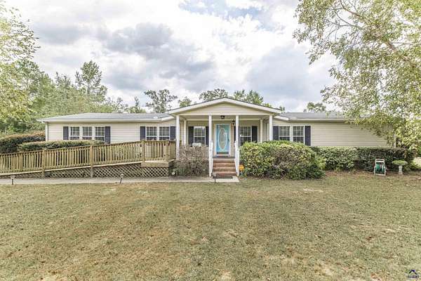1.66 Acres of Land with Home for Sale in Macon, Georgia