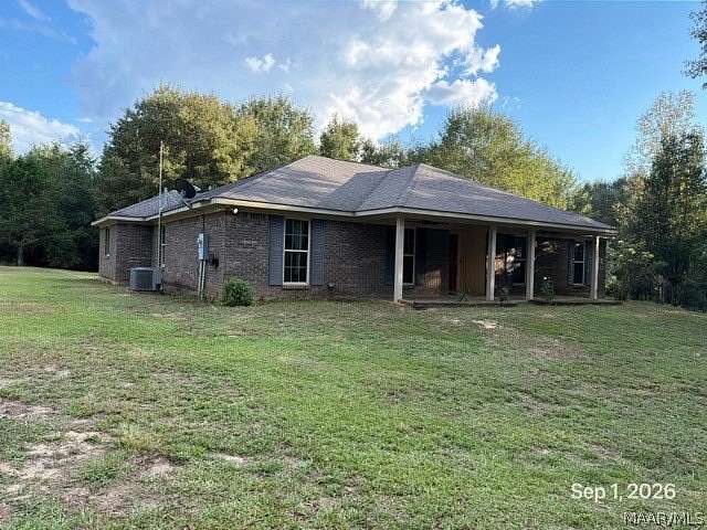 16 Acres of Land with Home for Sale in Camden, Alabama