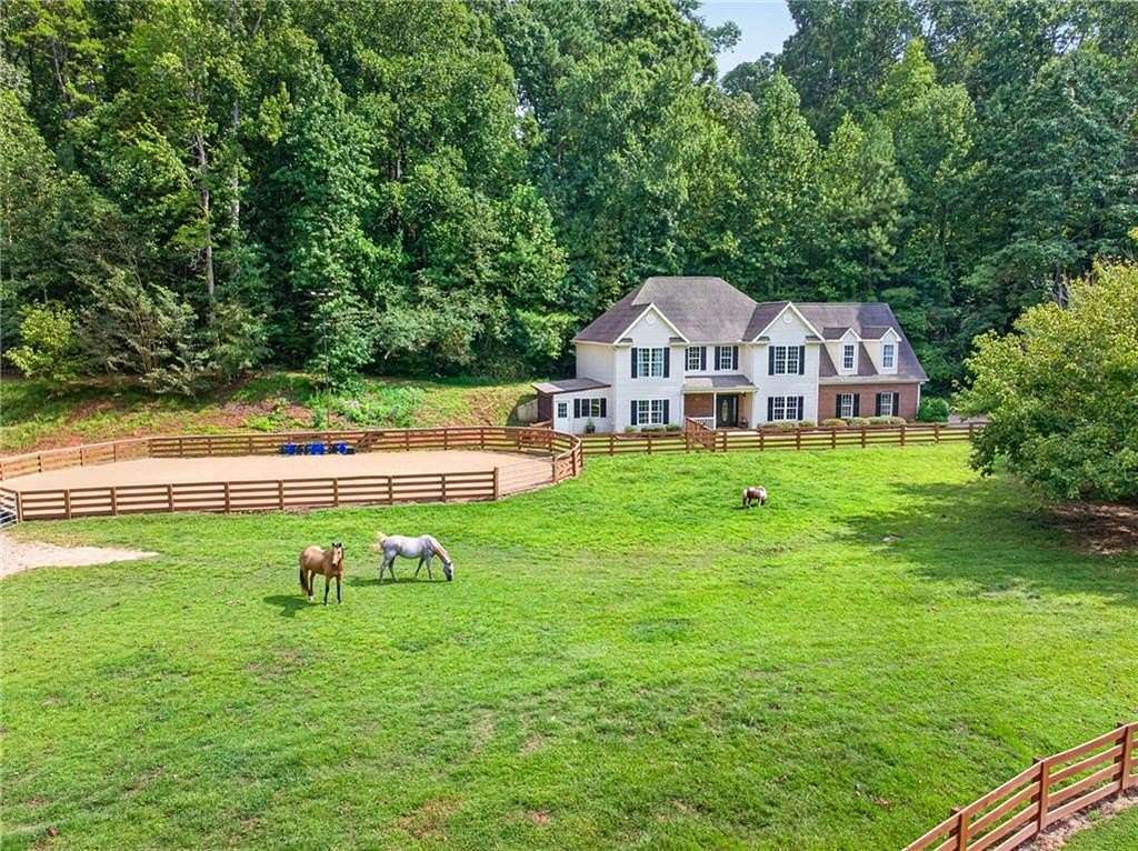 8.52 Acres of Land with Home for Sale in Gainesville, Georgia