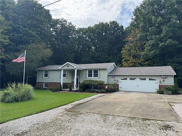 9 Acres of Land with Home for Sale in Conneaut, Ohio