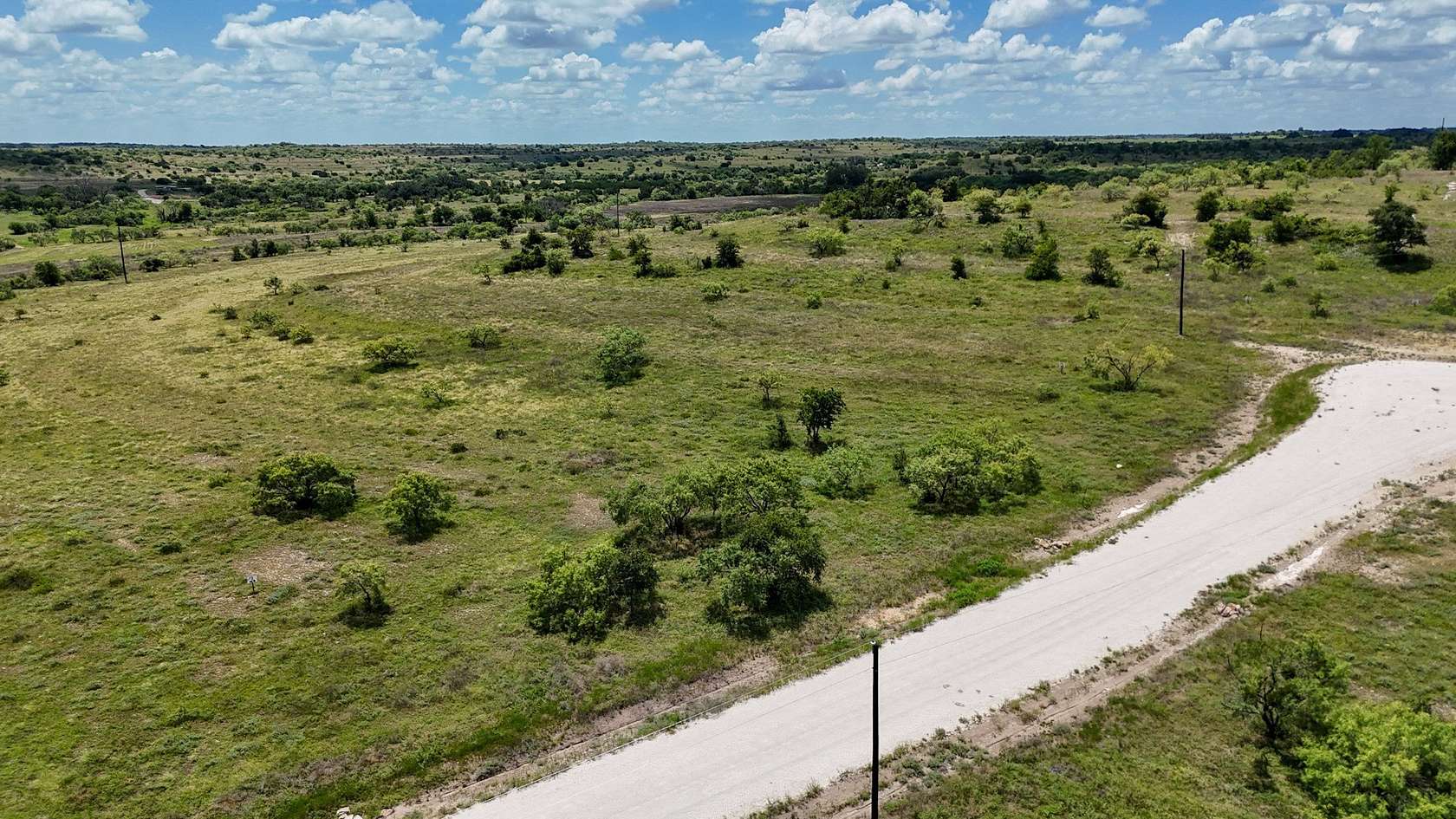 12 Acres of Land for Sale in Gustine, Texas