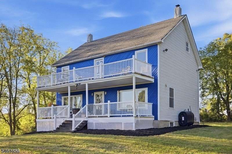 21.5 Acres of Agricultural Land with Home for Sale in Frankford Township, New Jersey