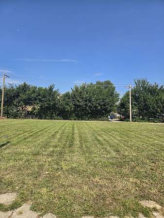 0.12 Acres of Mixed-Use Land for Sale in Chicago, Illinois