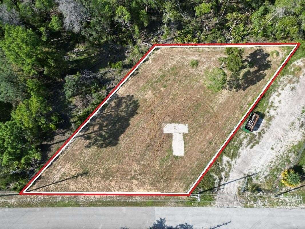 0.3 Acres of Commercial Land for Sale in Spring Hill, Florida