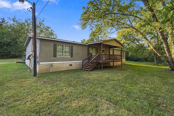 2.7 Acres of Land with Home for Sale in Murfreesboro, Tennessee