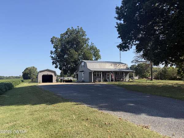 2 Acres of Land with Home for Sale in Dyersburg, Tennessee