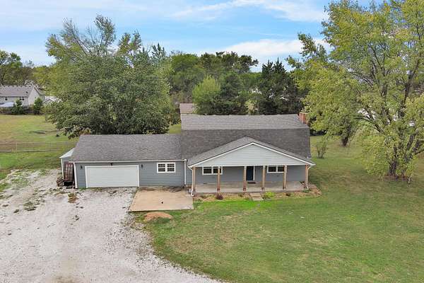6 Acres of Land with Home for Sale in Joplin, Missouri