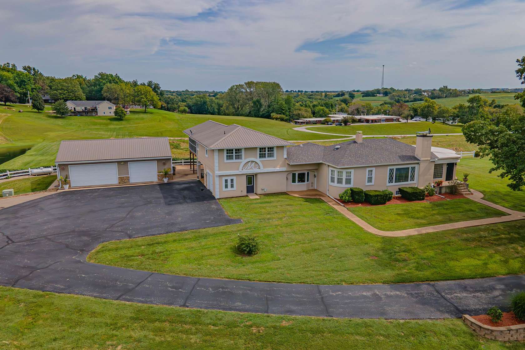 14.3 Acres of Recreational Land with Home for Sale in Glasgow, Missouri