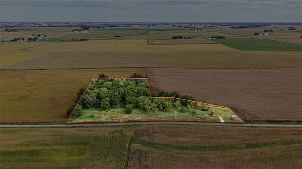 6.56 Acres of Residential Land for Sale in Rowley, Iowa