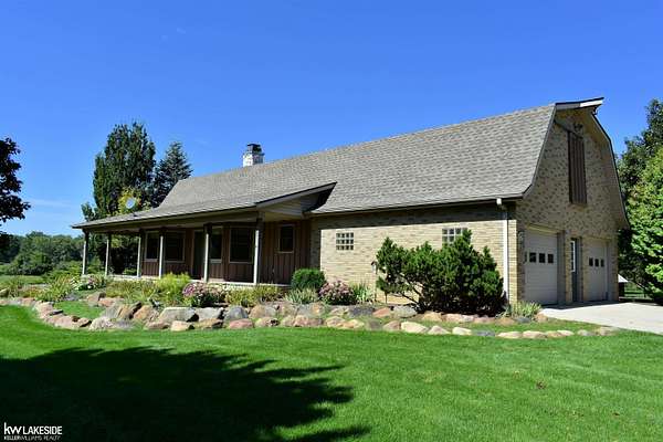 5.4 Acres of Land with Home for Sale in Caro, Michigan