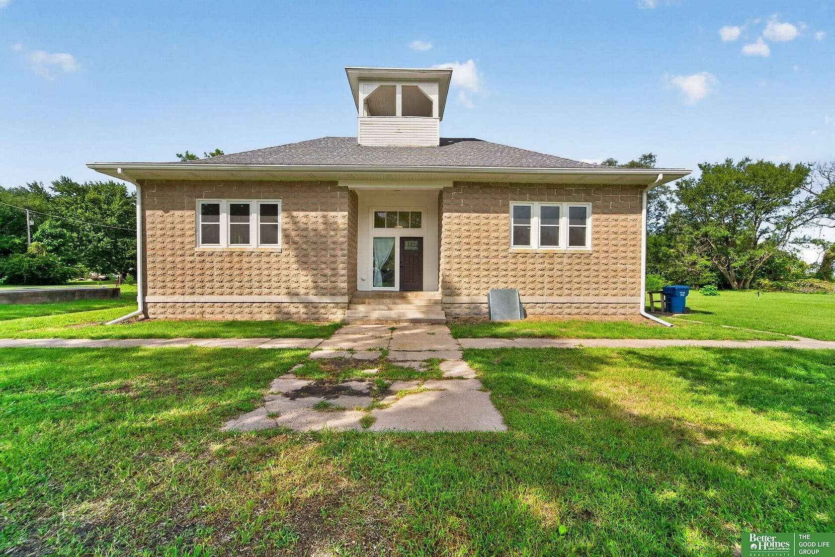 2.5 Acres of Land with Home for Sale in Ashland, Nebraska