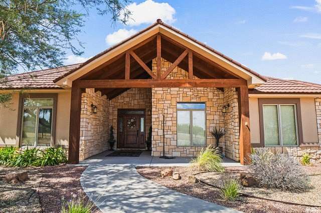 10 Acres of Land with Home for Sale in Hobbs, New Mexico