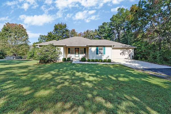 1.63 Acres of Land with Home for Sale in Crossville, Tennessee
