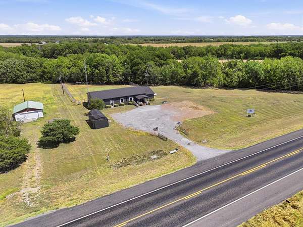 1.7 Acres of Commercial Land for Sale in Whitewright, Texas